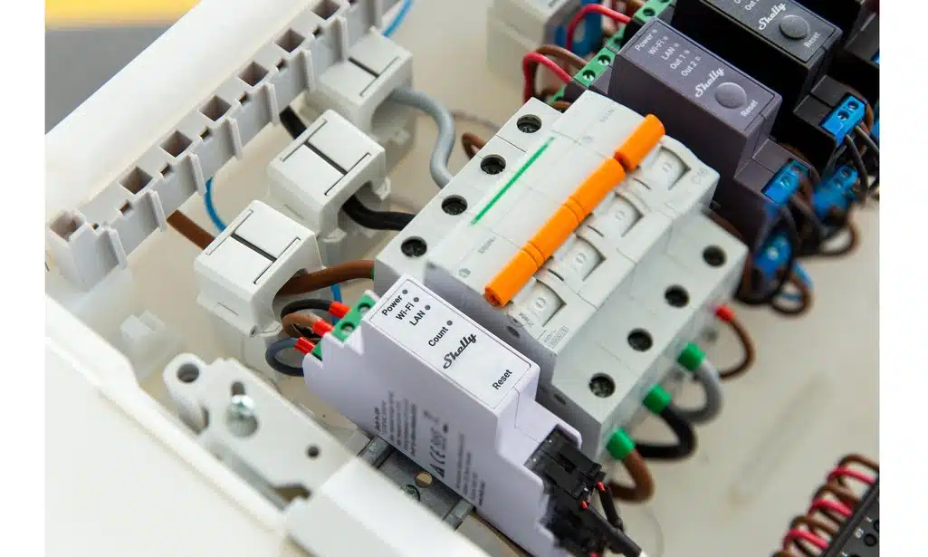 Shelly Pro 3EM Dreiphasen-Energiezähler 3 Shelly Pro 3EM Dreiphasen-Energiezähler – Bild 3