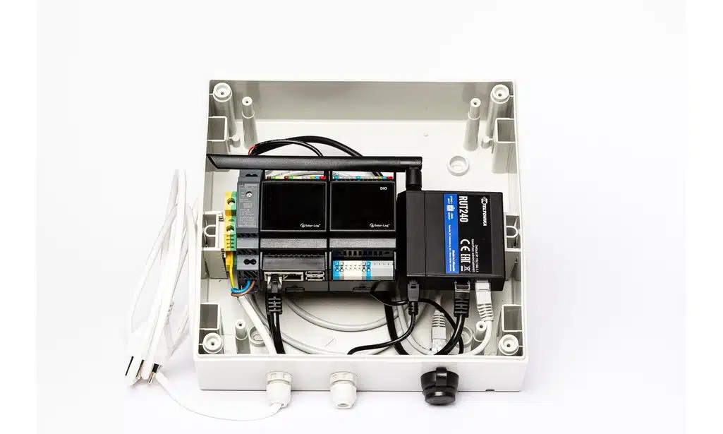 Solar-Log BaseBox Installationsbox IP65 1x RJ45 3 Solar-Log BaseBox Installationsbox IP65 1x RJ45 – Bild 3