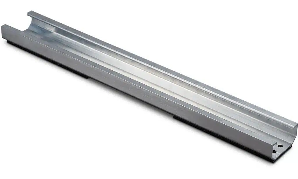 novotegra Kurzprofil C24 mit EPDM 385mm (VPE50) 1 novotegra Kurzprofil C24 mit EPDM 385mm (VPE50)