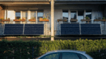 Solarfabrick-white-445 Solarmodule auf Balkon installiert
